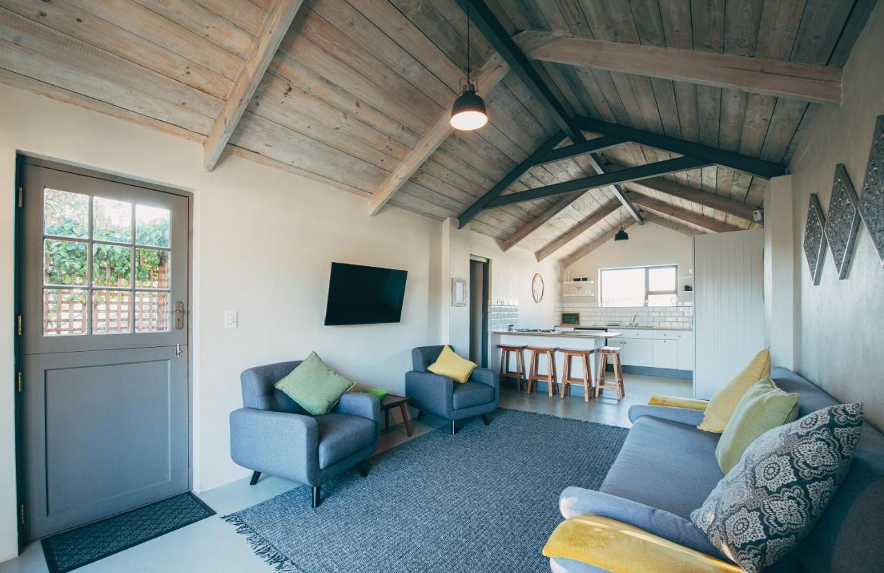 Lakeside Mountain Loft Exterior photo